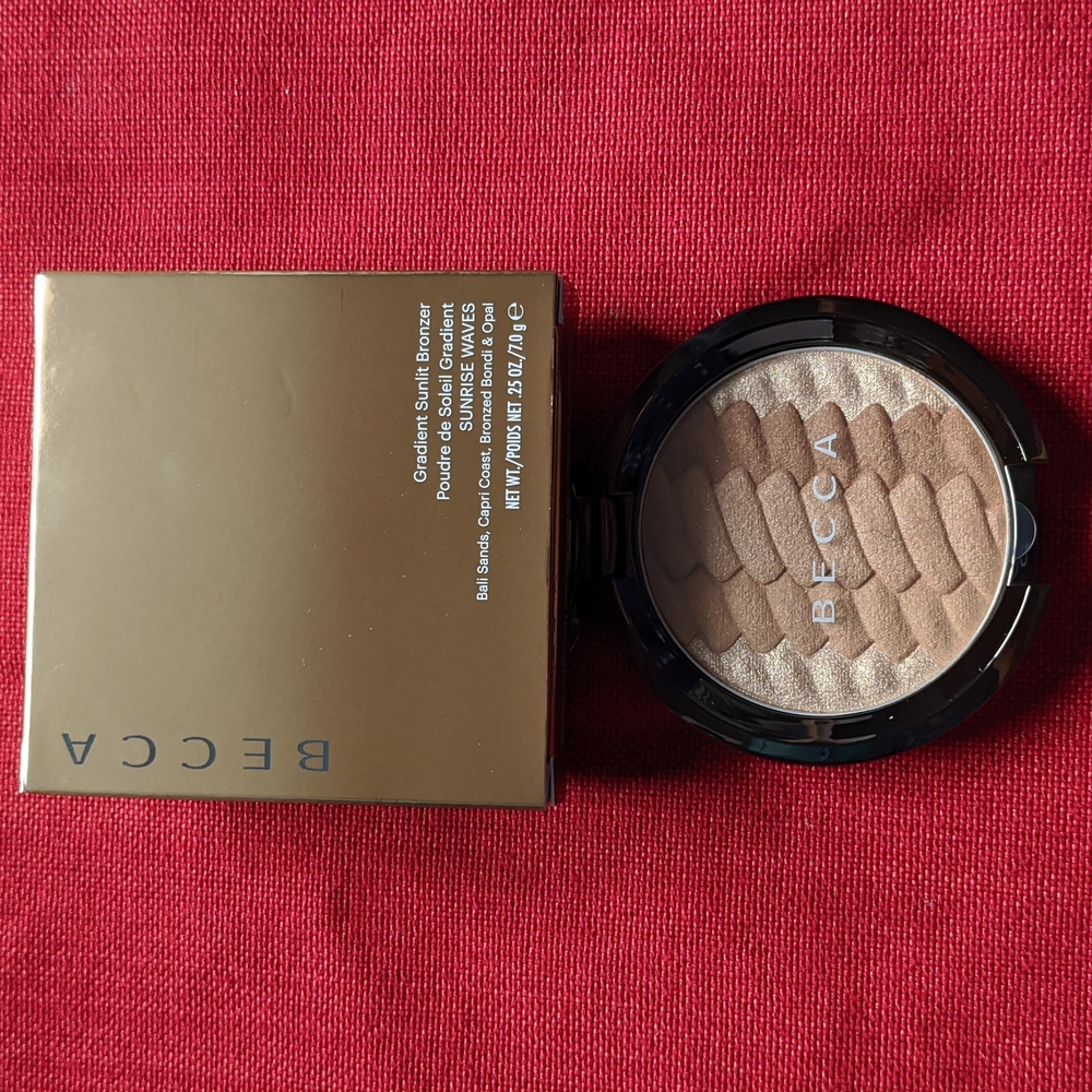 Becca Sunrise waves discontinued bronzer brand new!